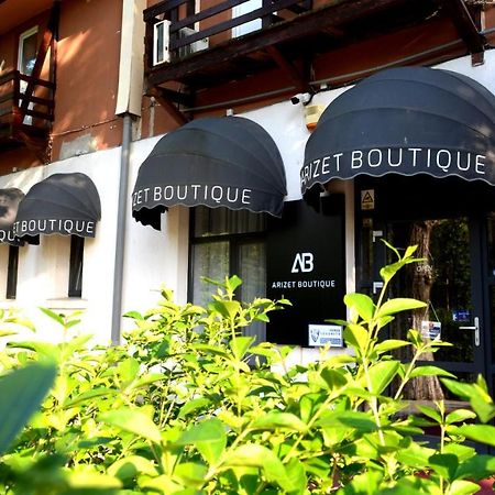 ホテル Arizet Boutique ママイア エクステリア 写真
